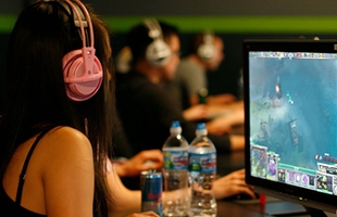 Bình chọn MOBA 2014: DOTA 2 đứng nhất, HotS trông đợi lớn