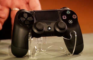 Sắp có tay cầm PS4 cho... smartphone