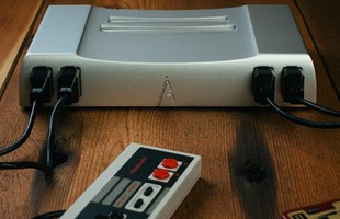 Analogue Nt - Máy chơi game "cổ mà không cổ"