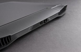 Gigabyte ra mắt bộ đôi laptop chơi game cực "khủng"