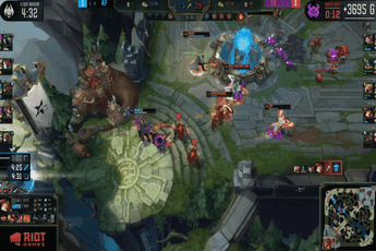 Mic check cuối trận với Afreeca "bóc phốt" tinh thần teamwork... đi vào lòng đất của T1 mỗi khi end game