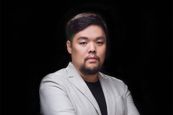 HLV trưởng của Talon Esports lên tiếng xin lỗi Team Flash về hành động lăng mạ đại diện VCS