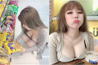 Bị chụp lén khoảnh khắc ngồi lựa bimbim, cô gái xinh đẹp khiến cộng đồng mạng chú ý, ngỡ ngàng khi thấy dung nhan thật