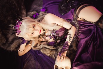 Ngắm mỹ nhân Fate/Grand Order đầy ma mị và quyến rũ qua loạt ảnh cosplay đẹp lung linh