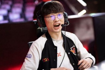 'Thánh nhân' như Faker vẫn có những pha xử lý 'mù mắt' như này - Mua 2 Búa Gỗ chỉ là phần nổi mà thôi