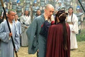 2 mối "tư tình" đi ngược luân thường đạo lý, chấn động võ lâm Trung Nguyên trong phim chưởng Kim Dung