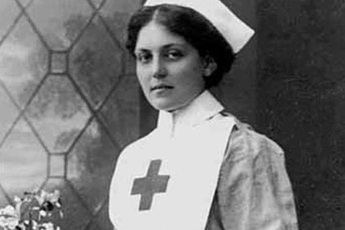 Sống sót trong 3 vụ đắm tàu chấn động lịch sử, nữ y tá được gọi tên "dân chơi hệ bất tử"