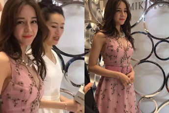 Zoom cận cảnh gương mặt Nhiệt Ba mới biết nhan sắc chẳng như mơ: Làn da chảy xệ, nếp nhăn hằn rõ dù mới 26 tuổi