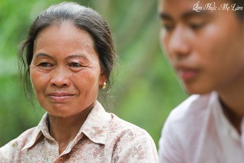 Lần đầu đăng bài trên Facebook, nữ chủ kênh Ẩm Thực Mẹ Làm khiến cộng đồng mạng “rưng rưng” vì lý do đặc biệt
