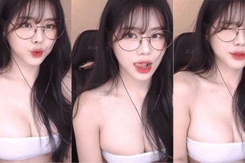 Chỉ dùng mảnh vải nhỏ để che vòng một khi lên sóng, nữ streamer bị cấm kênh lần thứ 15 trong 6 tháng