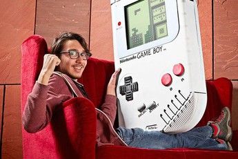 Cưỡi lợn chạy xa nhất, vừa chơi game vừa rơi tự do: Những kỷ lục dị thường mà lại độc đáo bậc nhất thế giới game