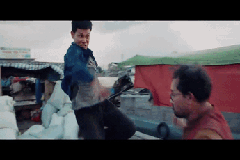Lật Mặt 48H: Màn rượt đuổi đánh đấm giữa miền Tây có đủ sức làm Fast & Furious phiên bản Việt?