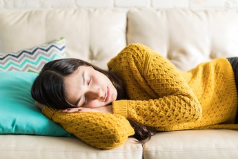 Việc nhẹ lương cao: Trưa đi ngủ, tối cũng đi ngủ, nhận đủ 34 triệu 1 tháng