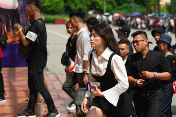 Khán giả của Đấu Trường Danh Vọng: Cuồng nhiệt, công tâm, là động lực thi đấu cho các tuyển thủ!