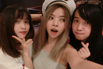 Mừng sinh nhật 7 tuổi The Queen Team: Nhìn hình kỷ niệm thưa thớt, nhớ về một thời “oanh liệt" đã xa