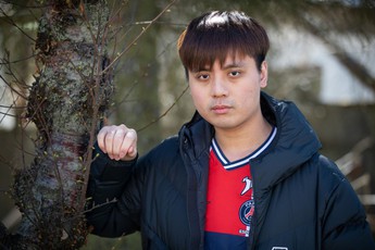 PSG bị tố "nghe lén" ban/pick của RNG tại MSI, Maple gay gắt đáp trả: Ăn không nói có thì coi chừng ăn chửi