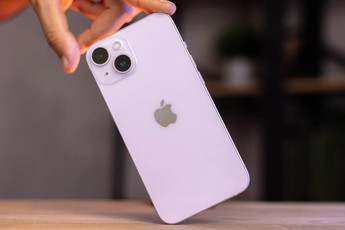 Người dùng iPhone “khóc thét” vì dung lượng pin giảm sau hai tuần cài đặt iOS 16