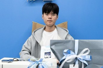 Deft là tuyển thủ hưởng lương cao nhất LCK