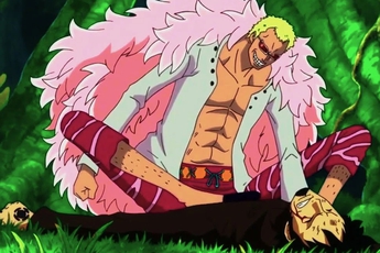 Law làm Big Mom hộc máu, nhiều fan One Piece tự hỏi bằng cách nào mà Doflamingo "đàn áp" được Siêu Tân Tinh này