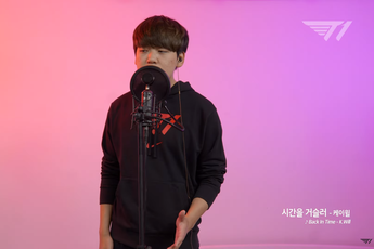 Gumayusi bất ngờ khoe giọng hát "ngọt như mía", fan thắc mắc: "Rồi có gì mà tuyển thủ T1 không làm được không?