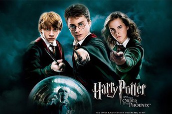 1001 "yêu sách" của sao Harry Potter: Có cặp mỹ nhân "không đội trời chung" vì tình tay ba, cô số 3 còn đòi sửa cả bối cảnh