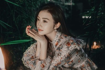 Chân dung mỹ nhân nghi có thế lực chống lưng khiến Thành Long, Chân Tử Đan không dám đắc tội