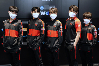 Liên tục bị các đội yếu hơn gây khó dễ, chuyện gì đang xảy ra với T1?