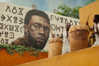 Lý giải ý nghĩa bức bích họa trong trailer Black Panther 2: Lời tri ân xúc động dành cho "Báo Đen" Chadwick Boseman