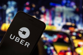 Hãng đặt xe công nghệ Uber bị tin tặc 18 tuổi tấn công