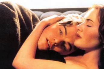 Bí mật sau cảnh nóng kinh điển của Titanic