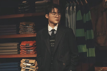 Faker lại chứng tỏ đẳng cấp trong làng LMHT, chính Riot cũng có biểu hiện "tiếp tay"