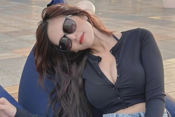 "Zoom" cận cảnh bộ đôi gái xinh GenZ, nhan sắc cỡ nào mà làm mưa làm gió phim Việt giờ vàng?