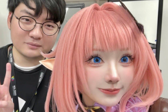 Được miHoYo đặc cách, BeryL khiến game thủ ghen tỵ khi sánh đôi cùng dàn harem nóng bỏng của Genshin Impact