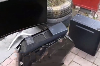 Thèm muốn PC xịn và ‘sự tự do trong game’ nhưng không đủ tiền, game thủ vào quán Cyber làm liều