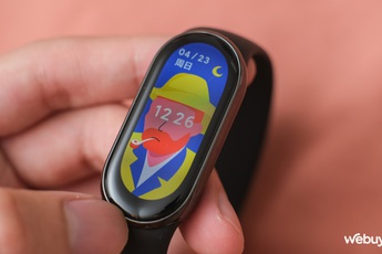 Trên tay Xiaomi Band 8 tại VN: Thiết kế không đổi nhưng nâng cấp dây đeo, có màn hình 60Hz, pin 16 ngày, giá từ 850.000 đồng