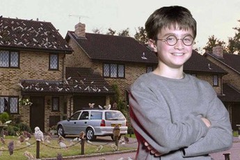 Là bối cảnh kinh điển trong "Harry Potter", ngôi nhà của gia đình Dursley bây giờ ra sao sau hơn 20 năm?