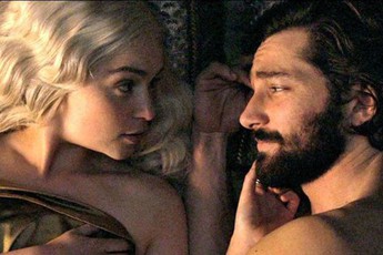 Những bộ phim gây tranh cãi vì quá nhiều cảnh 18+