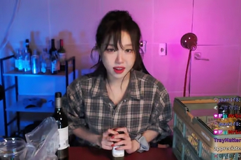 Fan nam nhờ tìm giúp bạn gái, nữ streamer dửng dưng "phán" một câu thấm thía