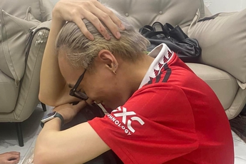 Không còn im lặng, BLV Huy Popper có hành động đầu tiên sau drama vạ miệng, khiến fan Thái giận dữ