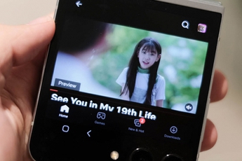 Màn hình phụ Flex Window trên Galaxy Z Flip5 làm được gì: Xem được cả YouTube, Netflix