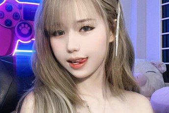 Được "ting ting" cả trăm triệu, hot girl làng game úp mở danh tính người hào phóng