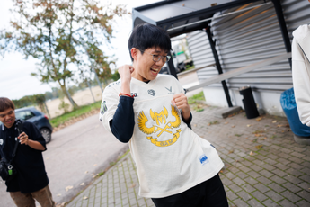 Kiaya có pha "văng tục" ngay trong trận đấu khiến fan LCS "cay cú"