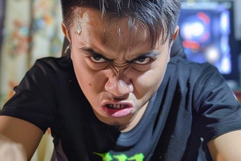 Chơi game ở nhà cũng không an toàn, người chơi nhận thông báo chí mạng khi vào game