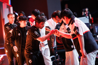 Xác định trận đấu "lạ" bậc nhất lịch sử MSI: Cả hai tướng chủ lực đều không kích hoạt được nội tại