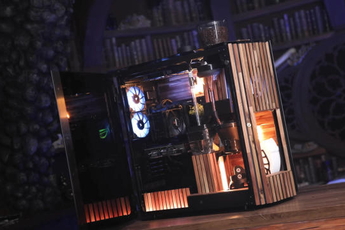 YouTuber bá đạo, dựng hẳn PC đời mới, vừa "quẩy game" vừa pha được cafe siêu ngon