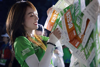 Tham dự giải chạy, hot girl Hà Kim tiếp tục khiến người xem ngỡ ngàng với nhan sắc đỉnh cao