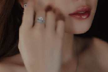 4 nữ diễn viên có gương mặt đẹp nhất Việt Nam: Chi Pu hạng 1 quá xứng đáng, 1 người bị chê chưa đủ trình