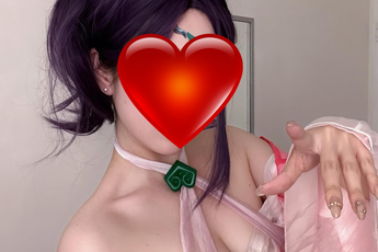 Nữ BLV siêu gợi cảm của LMHT hóa thân thành Janna "cực mượt"