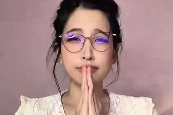 Lily Phan đã khiến nhiều anh em game thủ phải "ôm hận"