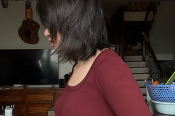 Hot girl khiến CĐM ngỡ ngàng vì những câu chuyện riêng tư nhạy cảm cũng tự đăng lên MXH